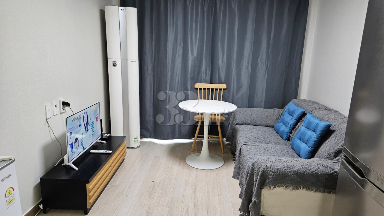 Apartment with a great atmosphere near Bupyeo 7th image
