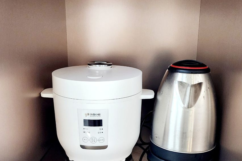 뻥뷰 탑층 3룸 2화 5번째 이미지