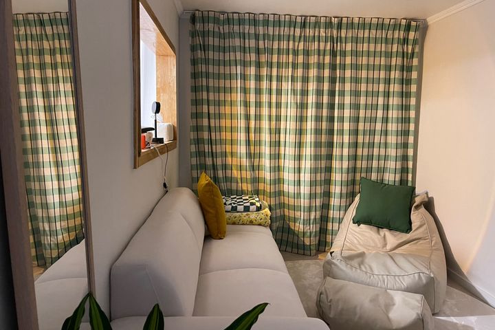 Stylish Two-Room Accommodation in Eunpyeong-g 2th image