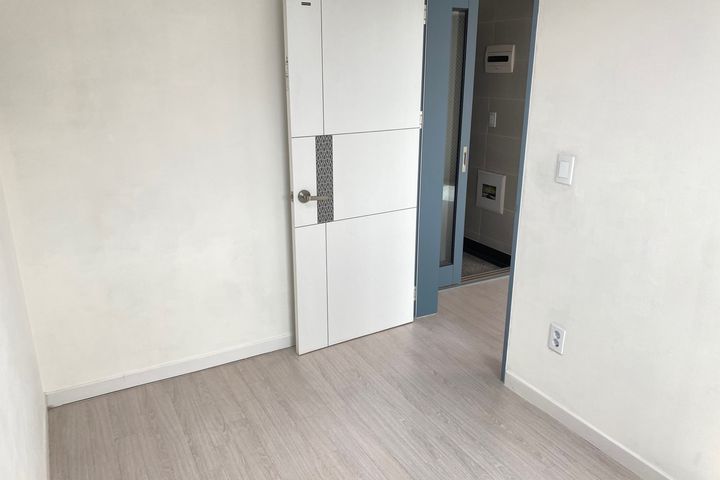 Doksan-dong Bright Two-Room Apartment, Parkin 5th image