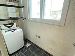 Doksan-dong Bright Two-Room Apartment, Parkin 17th image