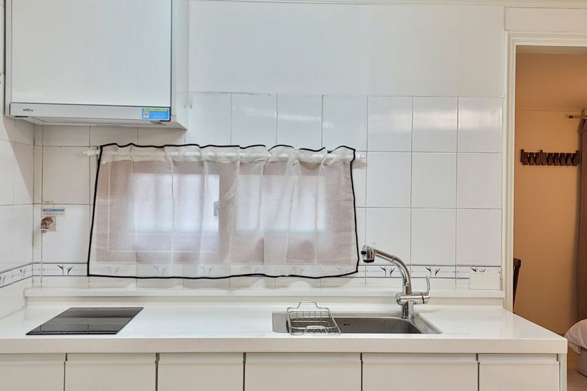 신촌역도보5분/넓은거실