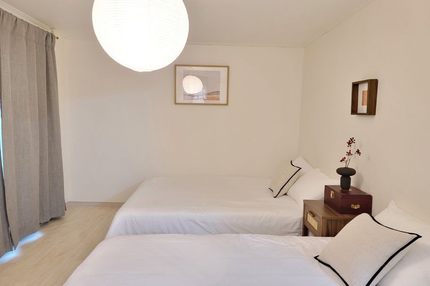 신촌역도보5분/넓은거실