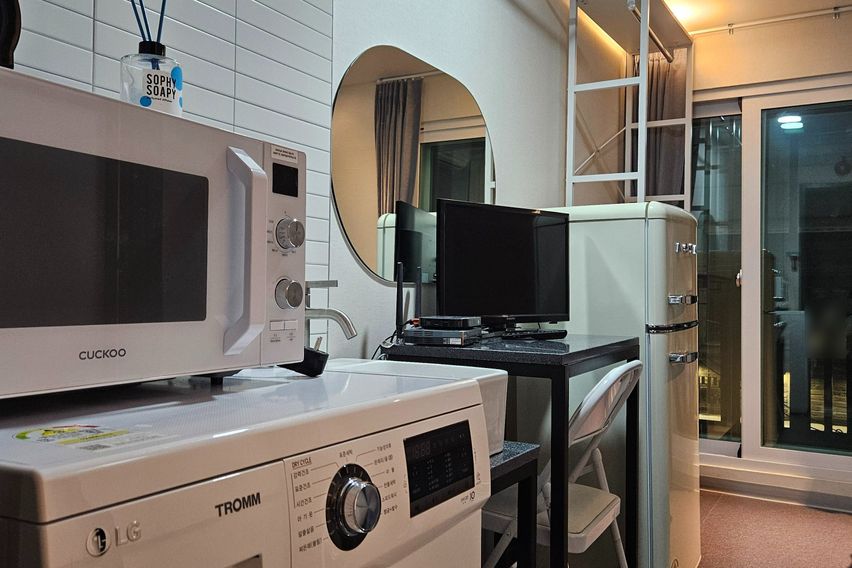 프리미엄 고고스테이 C