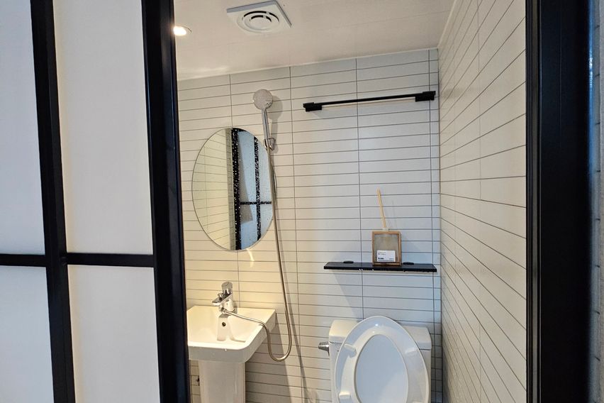 프리미엄 고고스테이 E