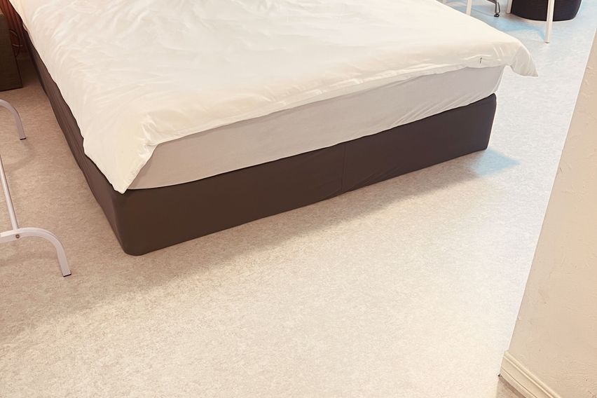 홍대 6번출구 도보5분