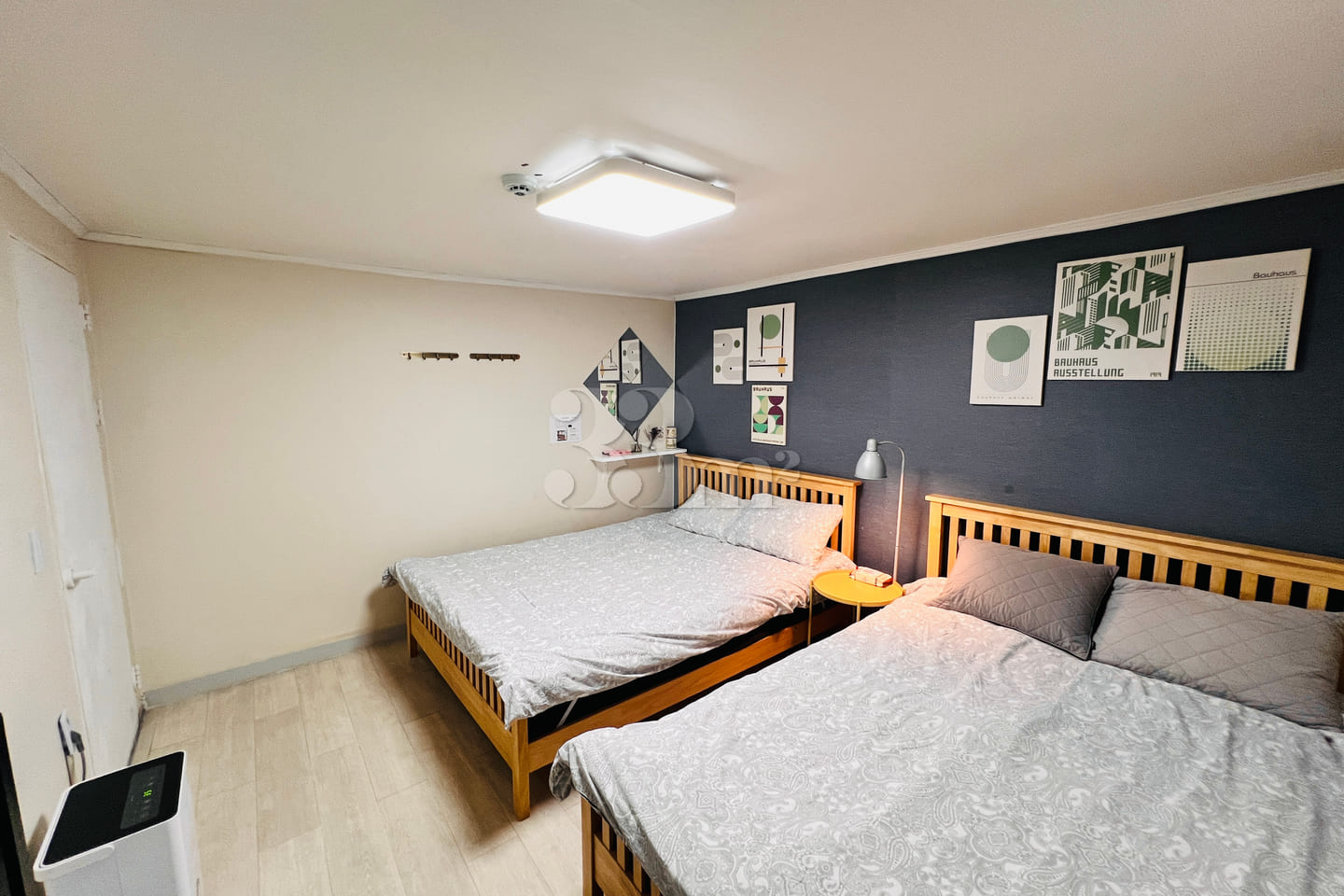 Two-room apartment for short-term rent in Hon 3th image