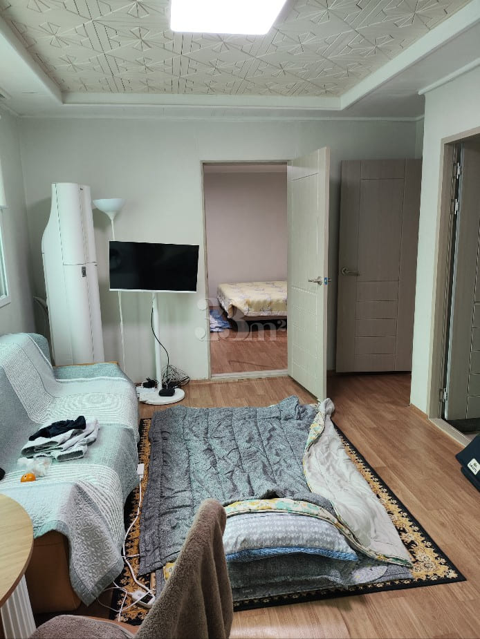 A comfortable room 4th image