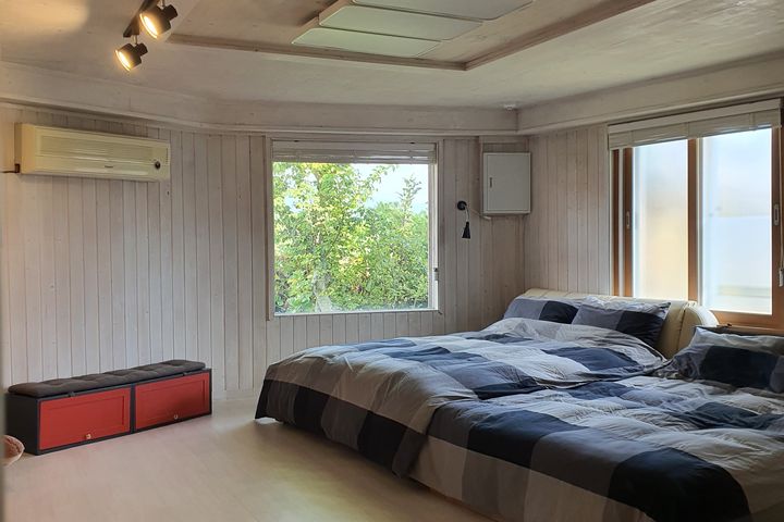 Shinhwa World pet-friendly accommodation 1th image