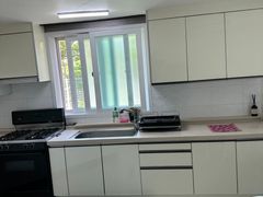 J House 6th image