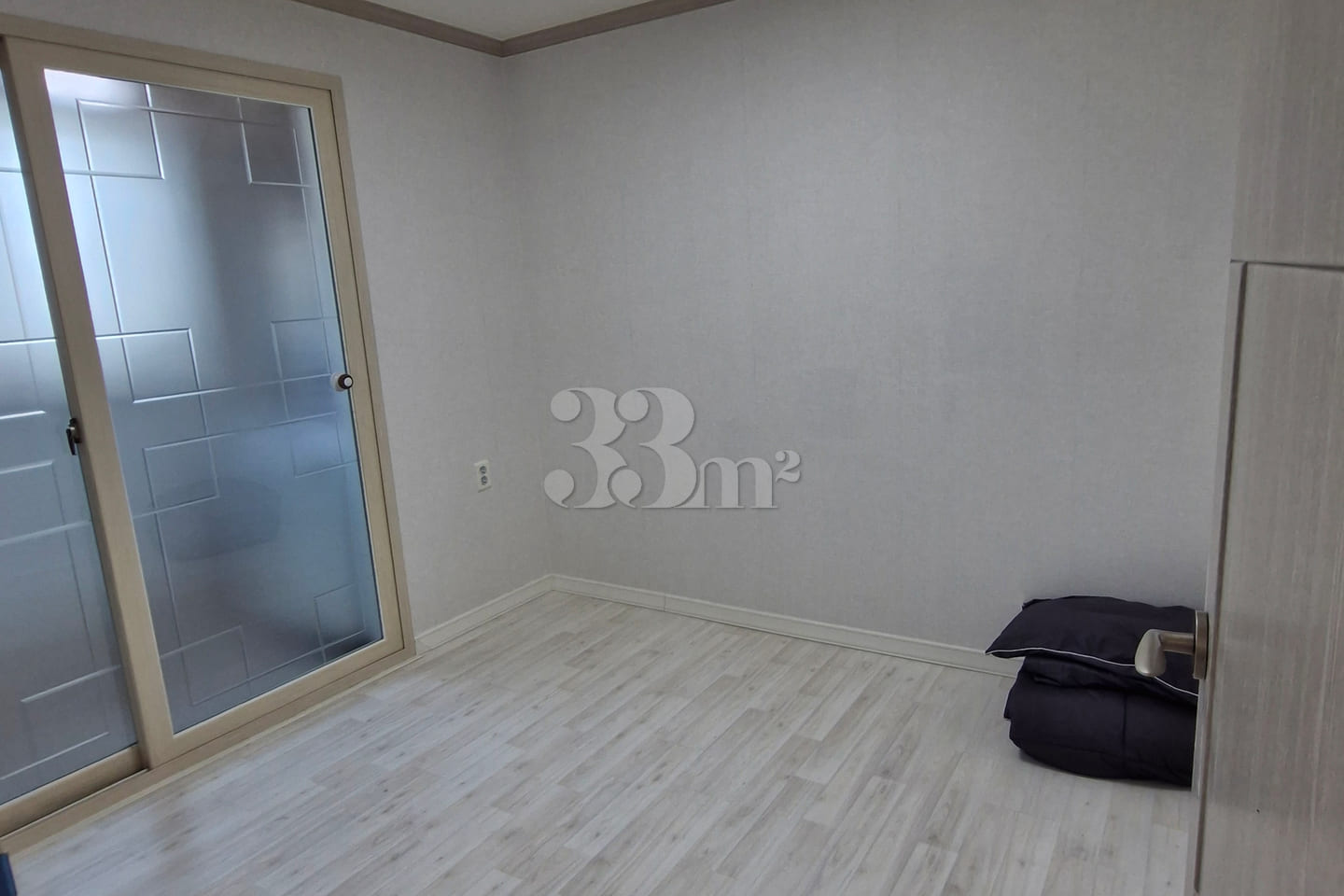 3 bedrooms, 2 bathrooms, elevator 6th image