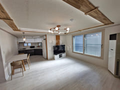 3 bedrooms, 2 bathrooms, elevator 0th image