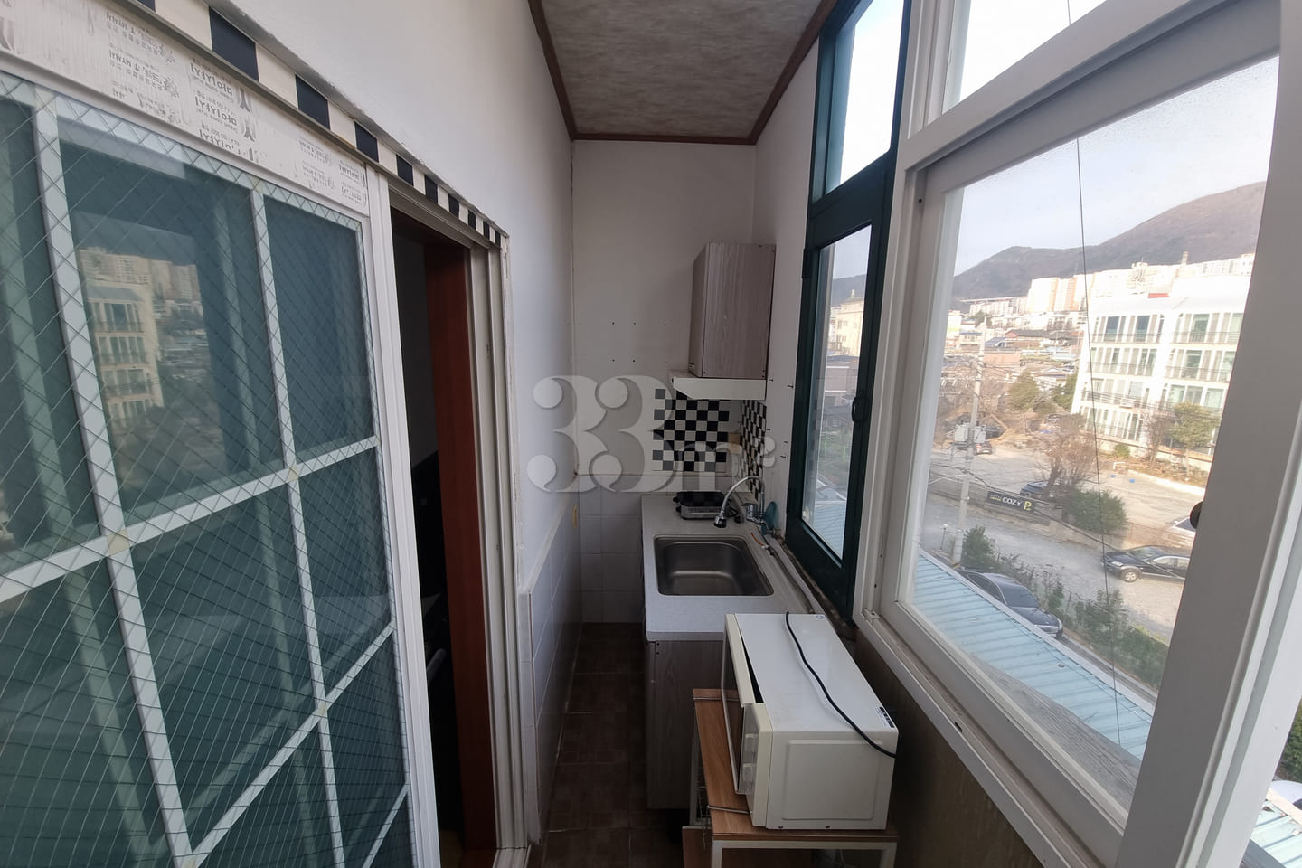 Jinhae Cherry Blossoms / Vacant Studio Apartm 6th image