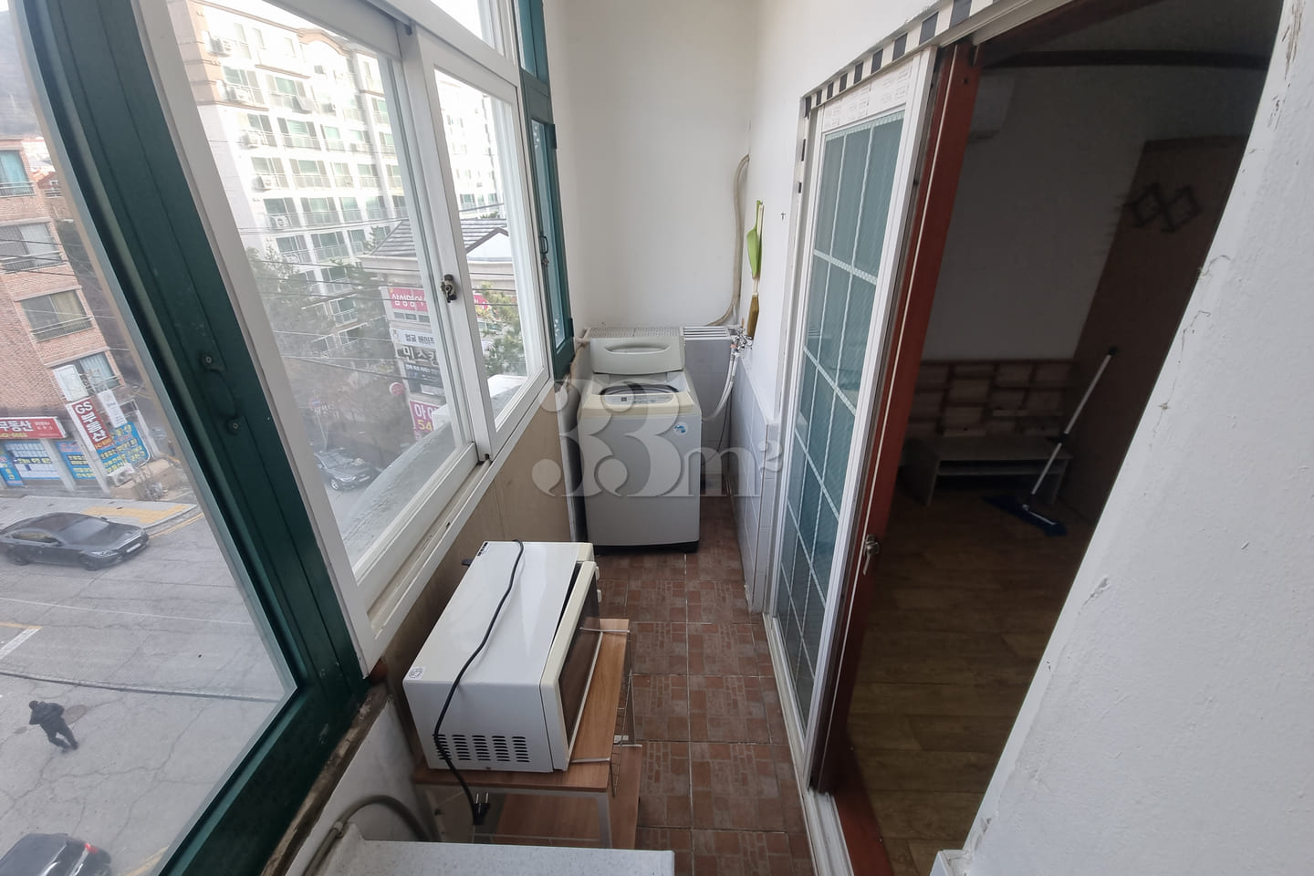 Jinhae Cherry Blossoms / Vacant Studio Apartm 5th image