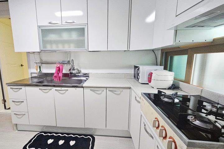 Yeonhee Clean 2-Person Room A 7th image