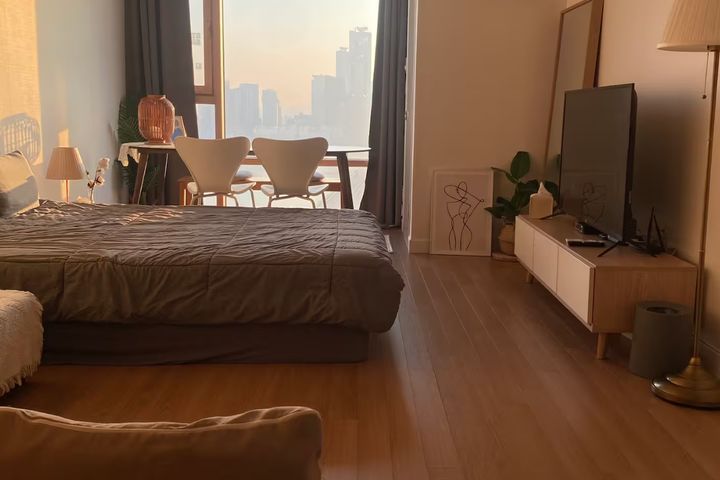 Mapo studio apartment with a prime view of th 3th image