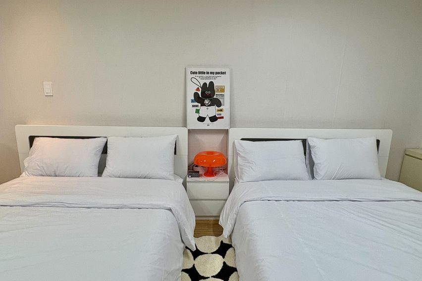 홍대입구역 챈하우스