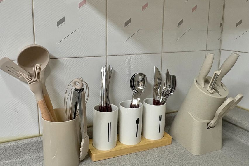 홍대입구역 챈하우스