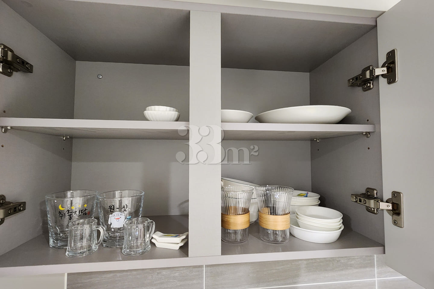 9-pyeong apartment next to Dongtan Lake with 11th image