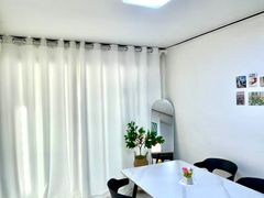 Neat Single Room C - Women Only 8th image