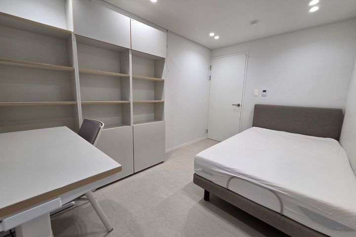 Hanti Station 3-room, fully furnished 15th image