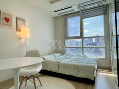 Sun-drenched Cheonggyecheon Room 2 1th image