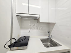 With House 102 2th image