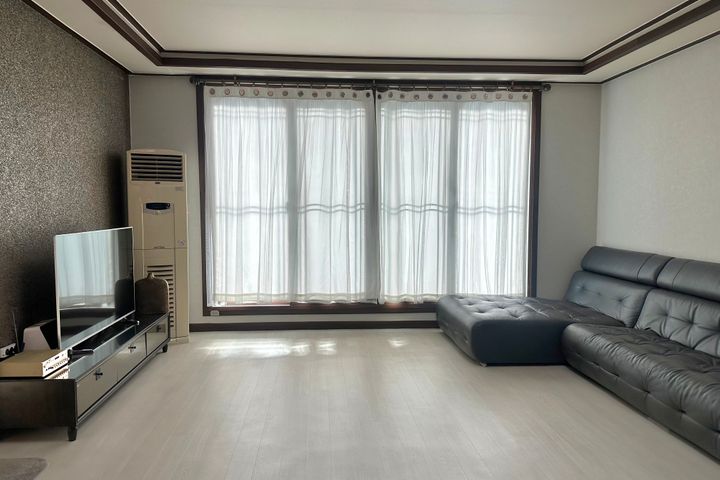 소유재. 거실.방2개 1번째 이미지