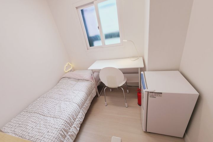 Awesome Stay #406 2th image
