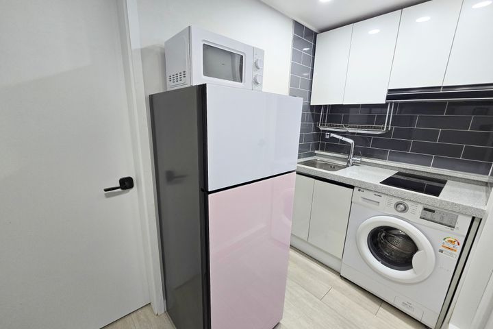 Remodeled, separate-room studio 4th image