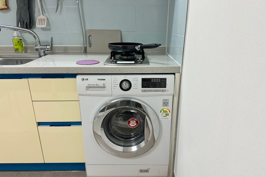 2-minute walk from Jeonpo Station ☀️ Warm Hou 11th image