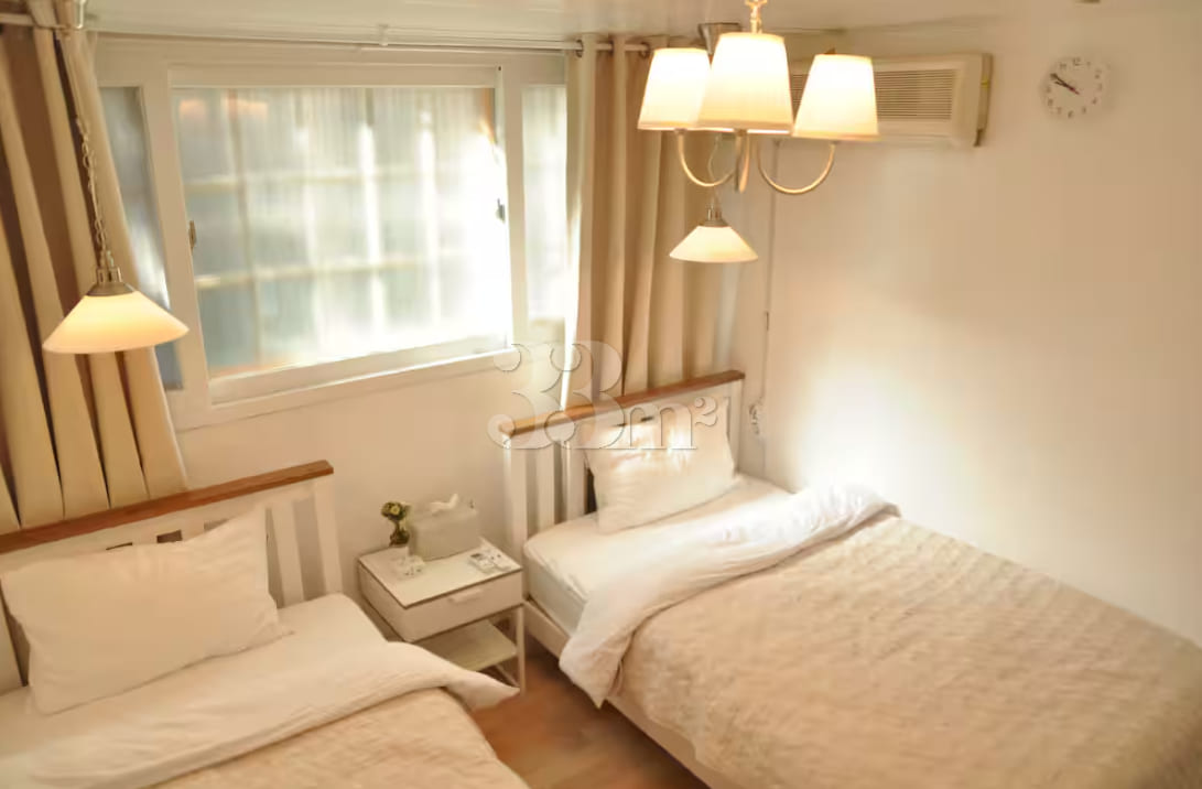 5 minutes from Hongik Univ. Station, fully fu 0th image