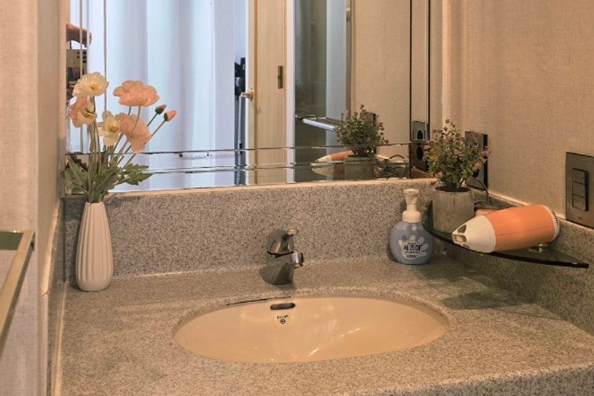 홍대역연결 메트로스테이