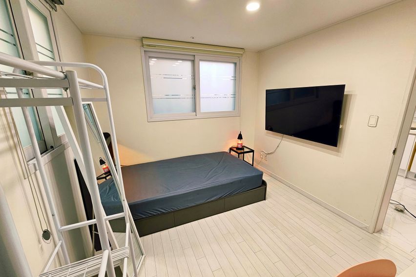 5 minutes from Hwagok Station ☆ Fully furnish 2th image