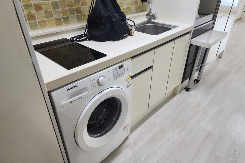 넓은 테라스를 품은 방