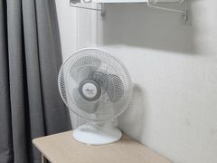 A small room in front of Sogang University 1th image