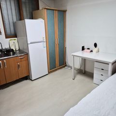 아늑하고 교통좋은 원룸 방 이미지