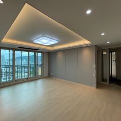깨끗하고 쾌적한집 방 이미지