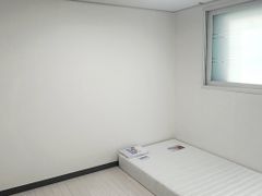 Grace 24 #2-Room Unit #Near Subway Station 4th image
