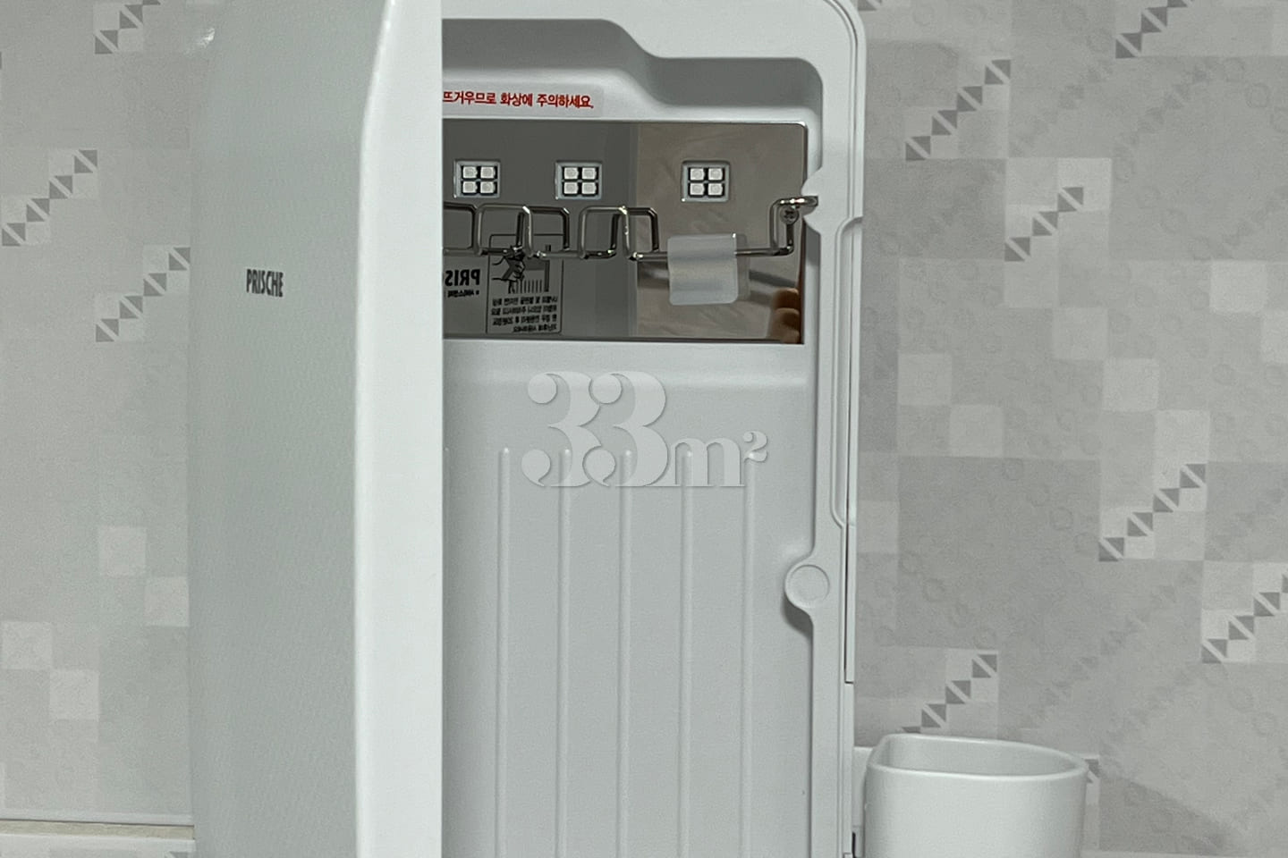 Large studio apartment in Sinchon, Daeheung,  13th image