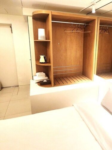 종로3가 초역세권 호텔