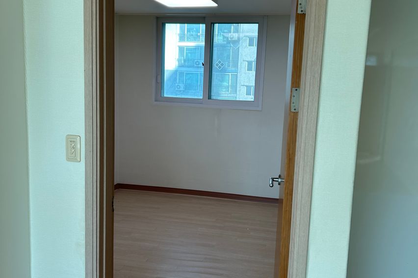 지제역 쓰리룸 아파트 6번째 이미지