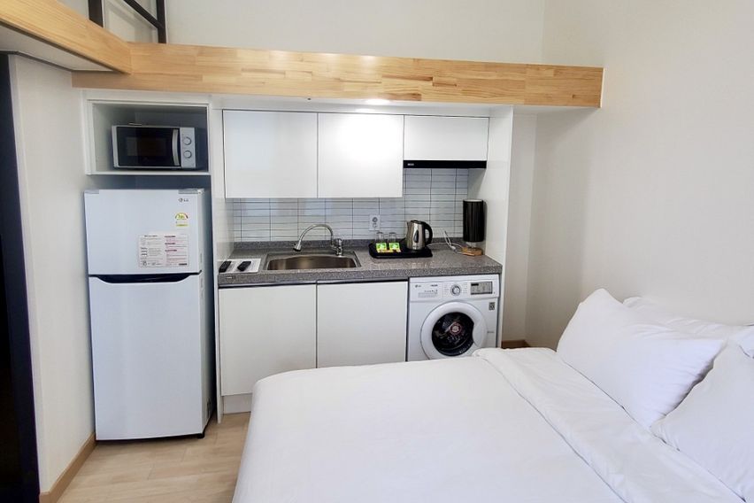 이수역 오피스텔 더블룸