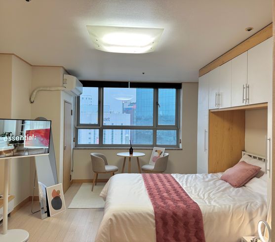 💕신촌역1분/호텔st