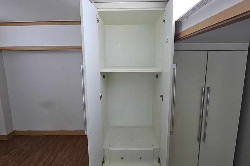 채광 좋고 넓은 복층 11번째 이미지