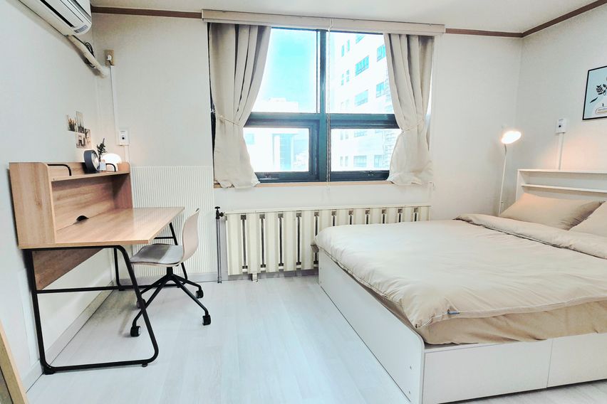 🎀신촌역1분 깨끗한 집