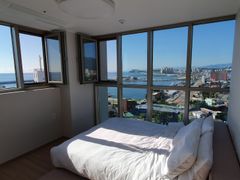 2-room apartment in the best location in Sokc 13th image