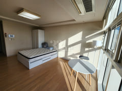 Large unit with direct underground access to 6th image