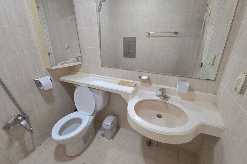 🎀신촌역1분 깨끗한 집