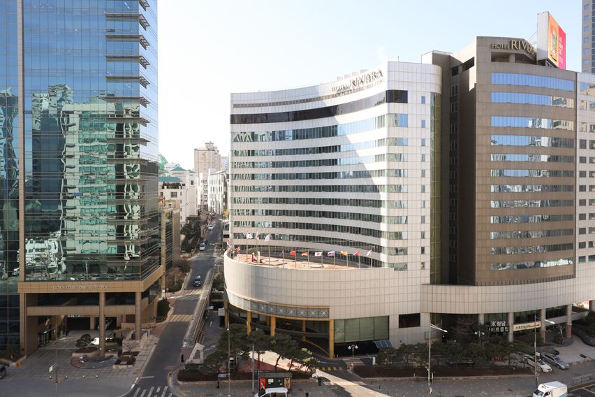 청담역 5분 주차 신규